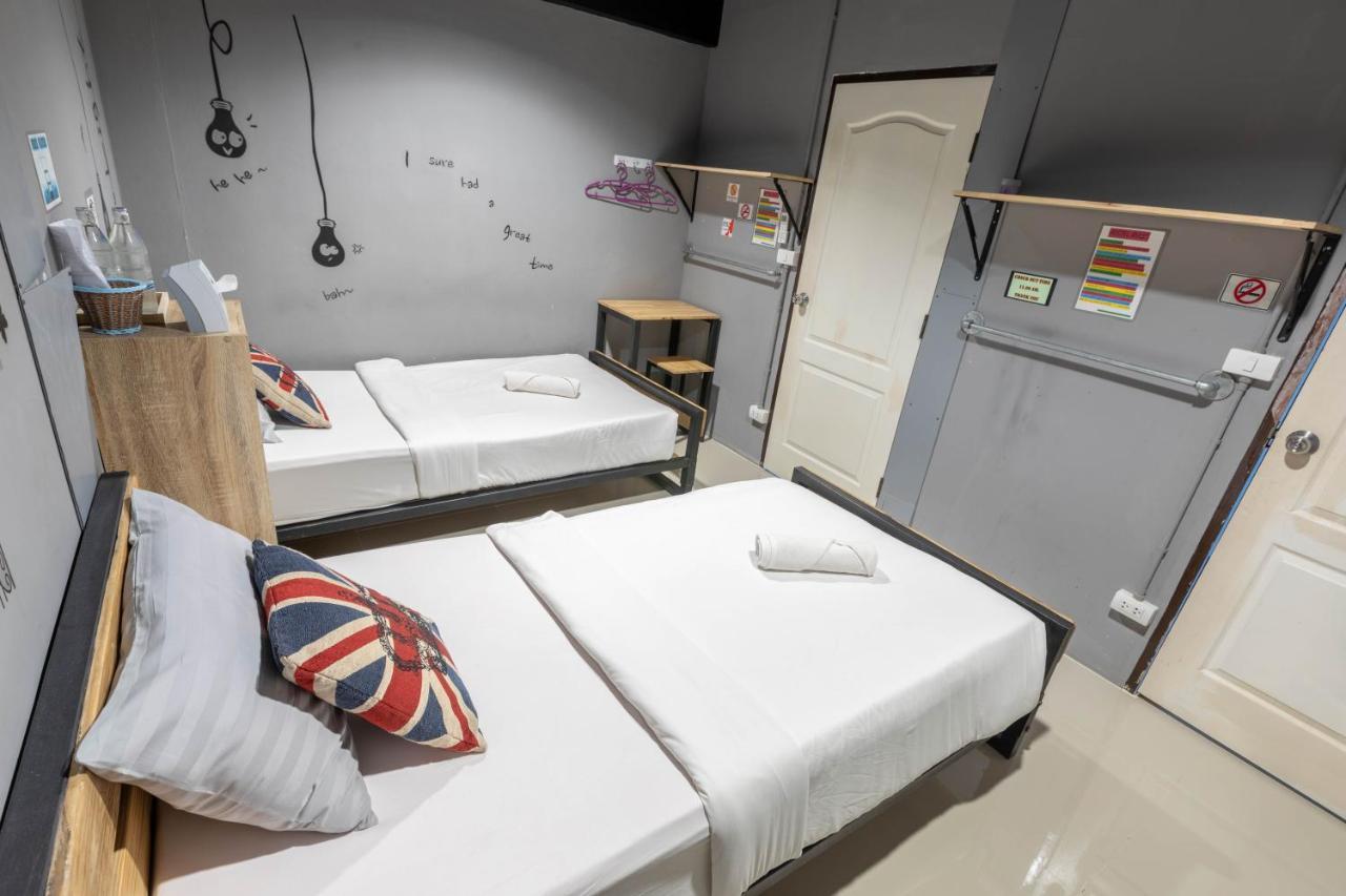 Auberge de jeunesse La Belle Nuit House à Chiang Mai Extérieur photo
