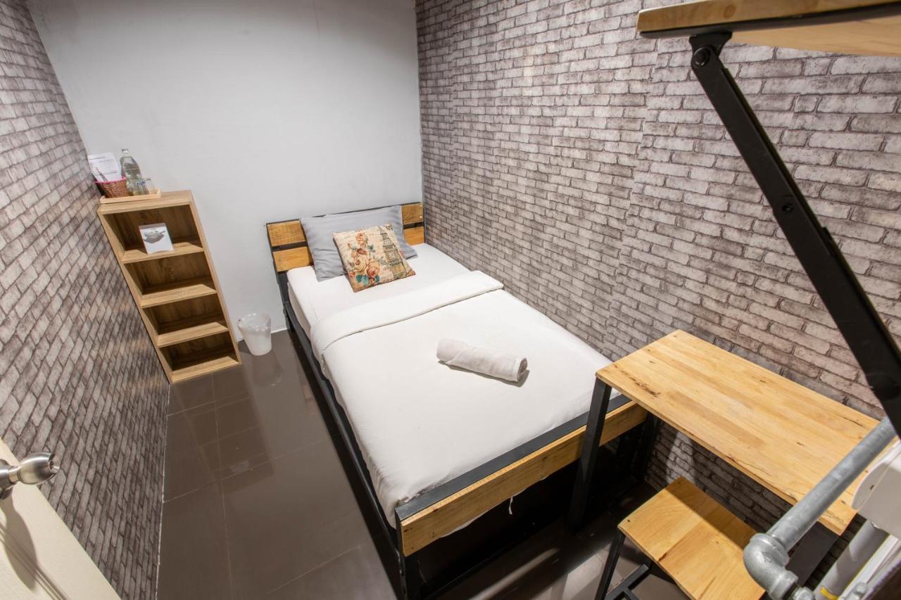 Auberge de jeunesse La Belle Nuit House à Chiang Mai Extérieur photo